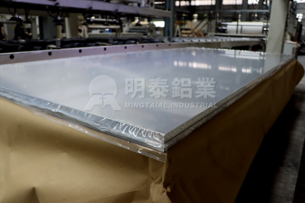 帷幕牆用鋁合金